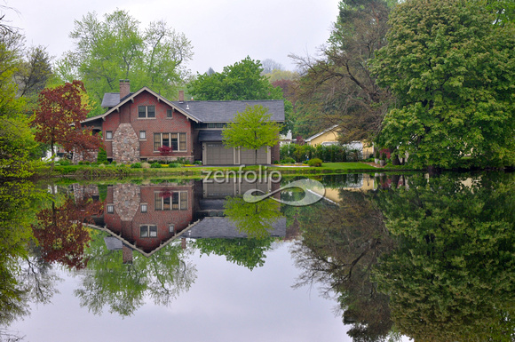 Brick House on the Clarkston Mill Pond  DSC_0215